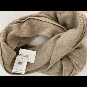 Infinity scarf